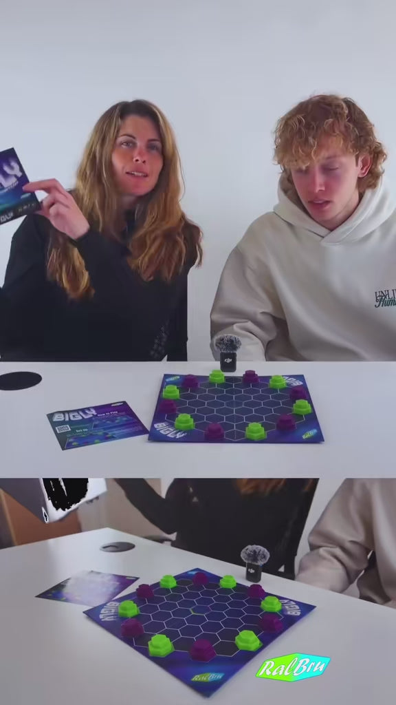 How to Play Bigly a two player, fast paced, abstract travel game, the board game that is easy-to learn and set up for all ages.